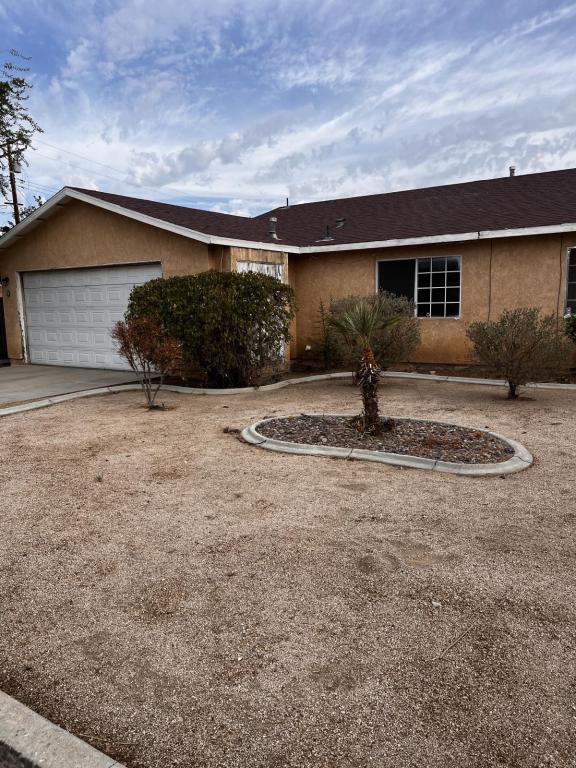 Building Photo - 38657 25th St E