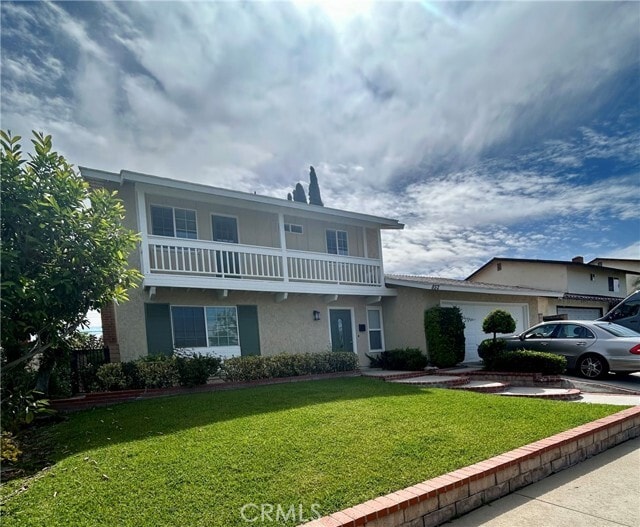 Building Photo - 852 Glenwick Ave