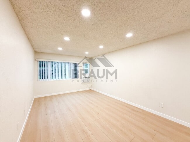 Photo - 4636 Laurel Canyon Blvd Unit 31