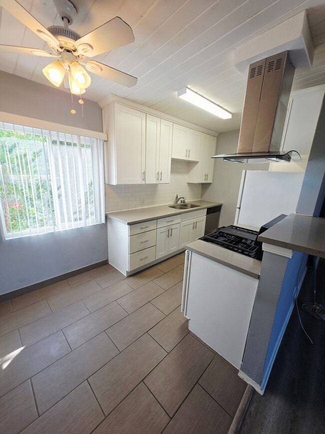 Photo - 4133 La Crescenta Ave Unit 13