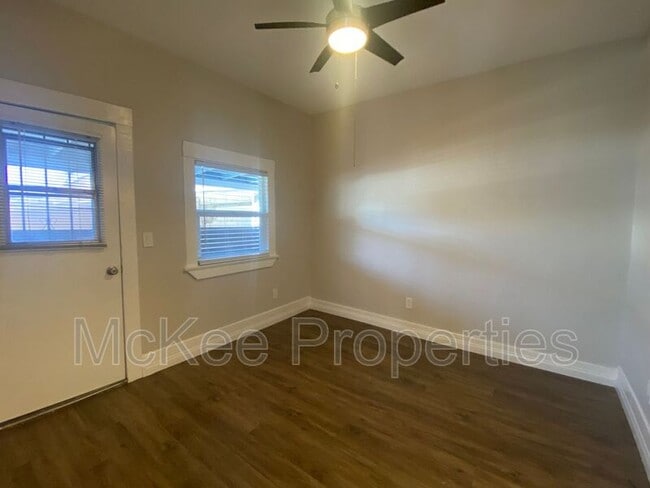 Photo - 2266 Market St