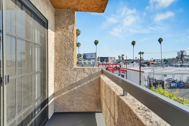 Unit #102 - Vista Luxury Investments, LLC