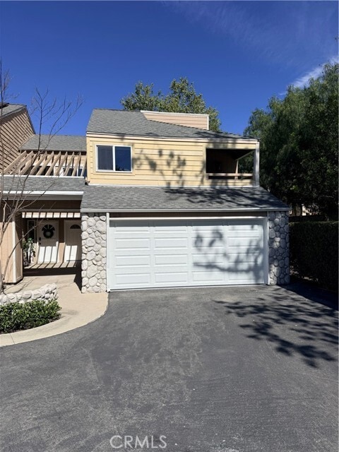 Building Photo - 23551 Ave La Caza Unit B