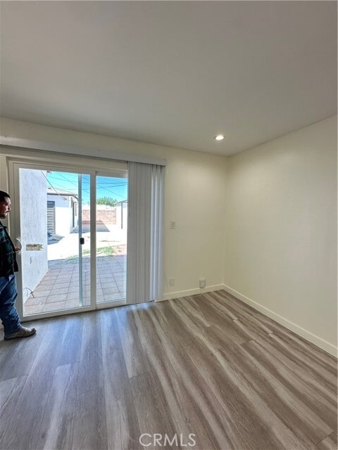 Photo - 38515 Landon Ave