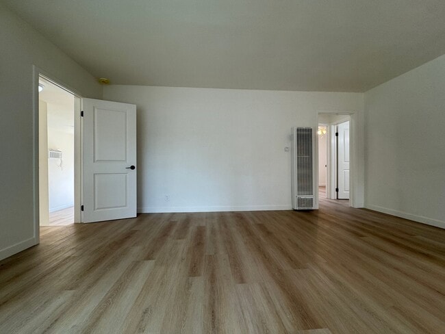 Photo - 11824 Ocean Park Blvd Unit House