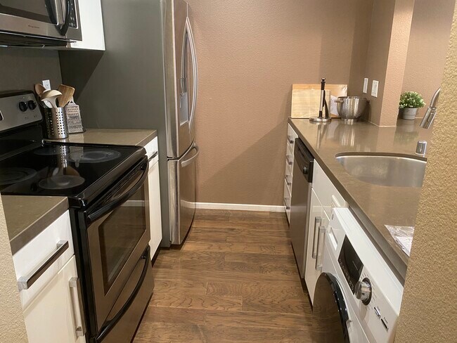 Photo - 141 S Clark Dr Unit 316