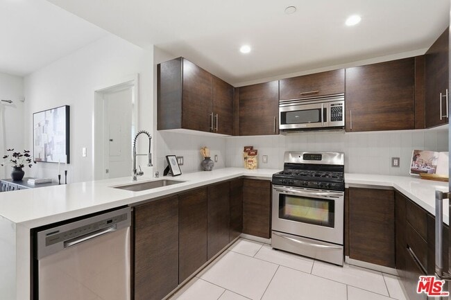 Photo - 1700 Sawtelle Blvd Unit 219