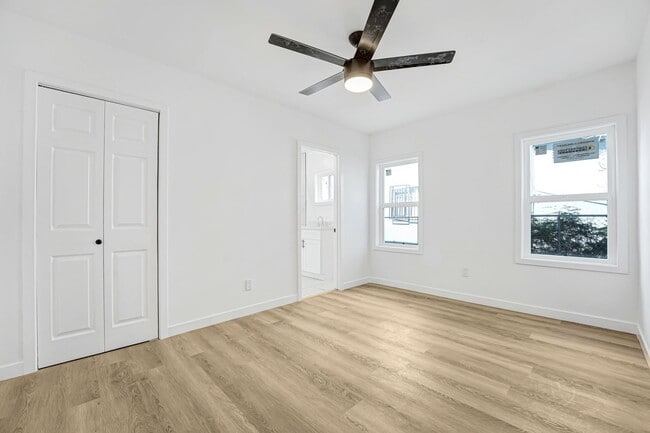 Photo - Newly Remodeled 1 Bedroom / 1 Bath in the Heart of Hollywood Unit 1142 1/2
