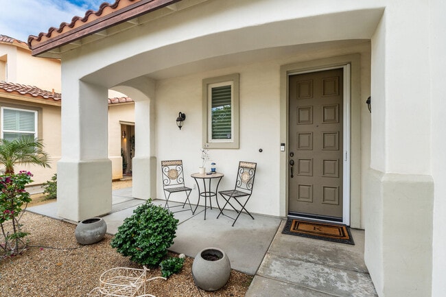 Photo - 282 Paseo Vista Cir