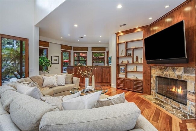 Photo - 1807 Valley Park Ave