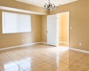Photo - 860 S Gregory St