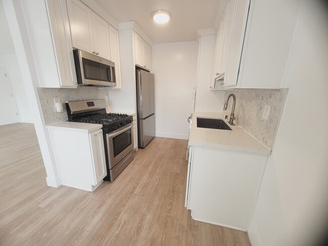 Photo - 1420 Berkeley St