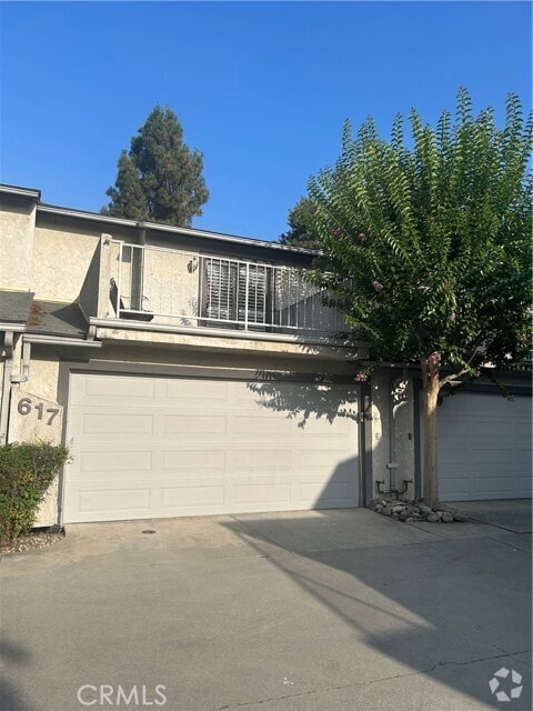 Building Photo - 617 Monterey Ave Rental