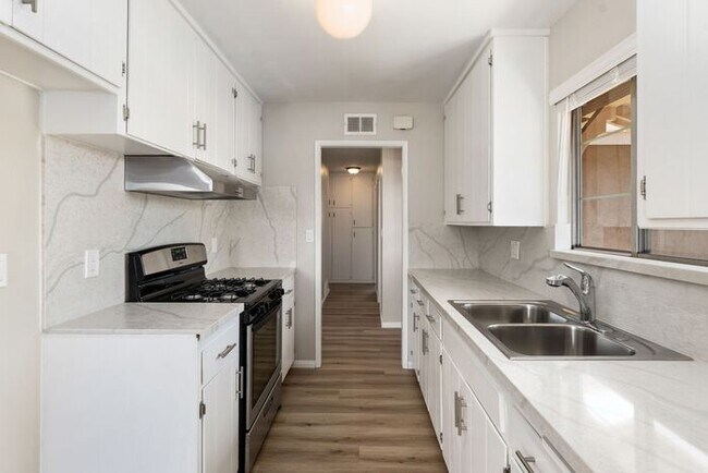 Photo - Gorgeous remodeled 3BR / 2BA house with a large yard available in Clairemont