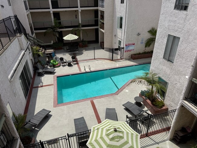 Photo - 409 Burchett St Condo Unit 110