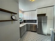 Photo - 4447 E 14th St