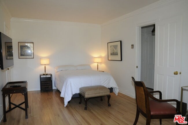 Photo - 1301 Devon Ave