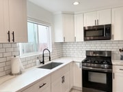Photo - 3057 Vineyard Ave House