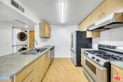 Photo - 2121 Beloit Ave Unit 307