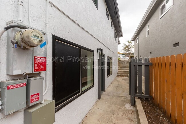 Photo - 5464 Gilbert Dr