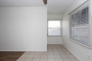 Photo - Charming One Bedroom In Point Loma/Shelter... Apartment Unit 3040