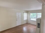 Photo - 606 N Pass Ave Unit 606n pass ave