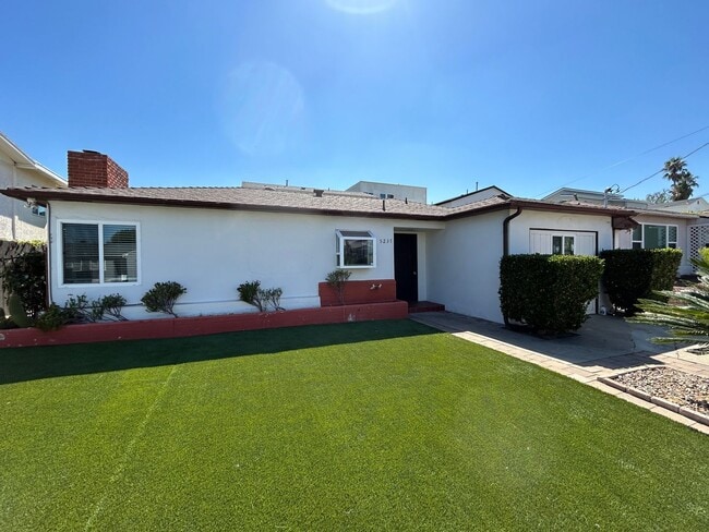 Photo - 4BD/2BA, Great Backyard Patio!