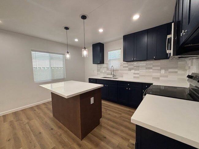 Photo - 942 W El Morado Ct