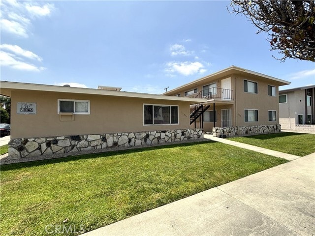 Building Photo - 254 E Navilla Pl Rental