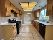 Photo - 1047 S Geronimo Ave House