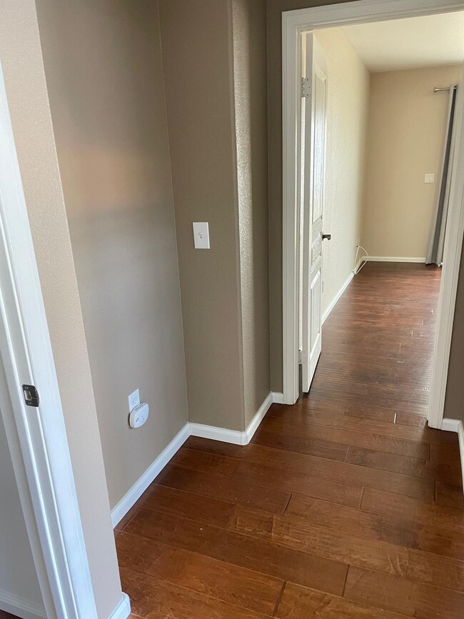 Photo - 13960 Driftwood Dr Unit B