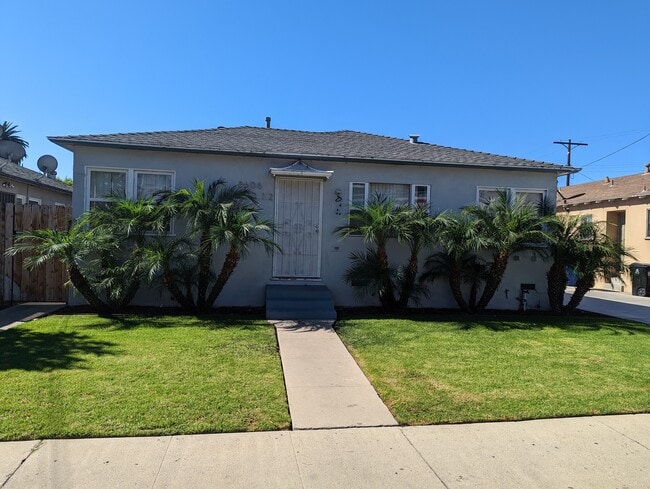 Photo - 8606 Beverlywood St Unit 8606