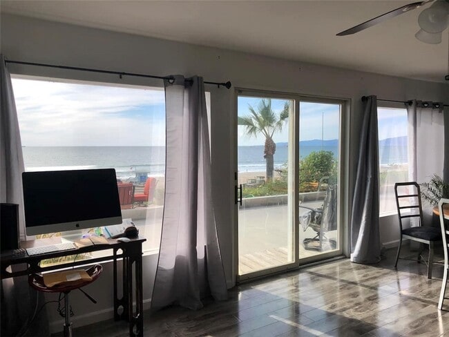 Photo - 3600 The Strand Unit A