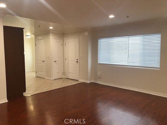 Building Photo - 13525 Vanowen St Unit 102