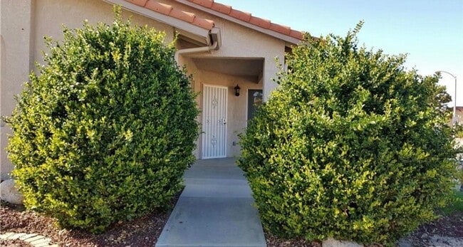 Photo - 401 Reposo St