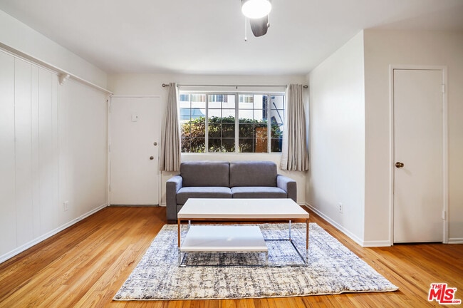 Photo - 4035 Inglewood Blvd Unit #3