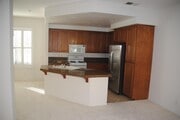 Photo - 672 Kellogg St Townhome