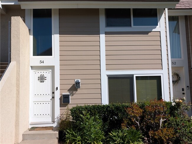 Photo - 54 Oval Rd Townhome