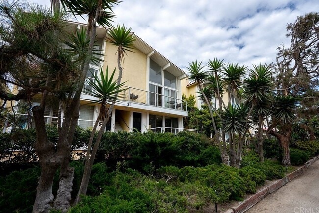 Building Photo - MR0021 (RUBS) Unit 6A