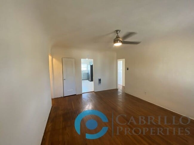 Photo - 3005 1/2 30th Street