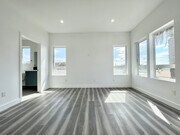 Photo - 604 W 41st Dr Townhome
