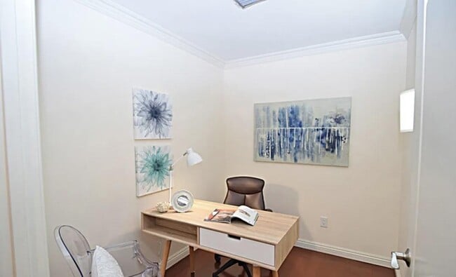 Photo - 700 S Ardmore Ave