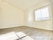 Photo - 251 Robinson St Unit 108