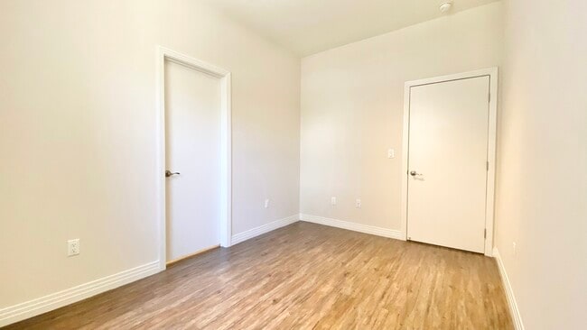 Photo - 3194 W 7th St Condo Unit 33A