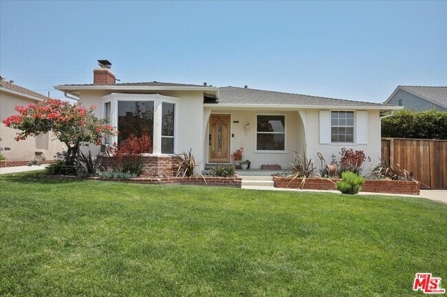 Building Photo - 8150 Kenyon Ave Rental