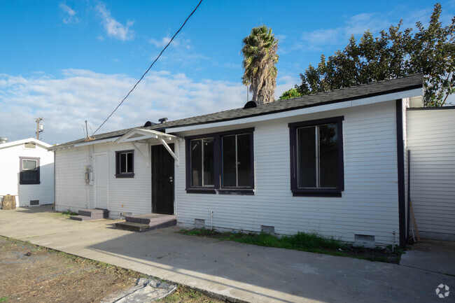 Building Photo - 6019 Converse Ave Rental