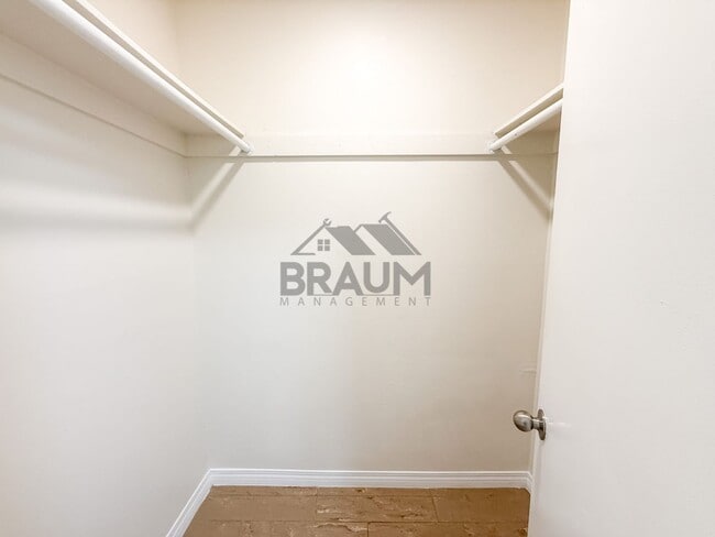 Photo - 6612 Sylmar Ave Unit 104