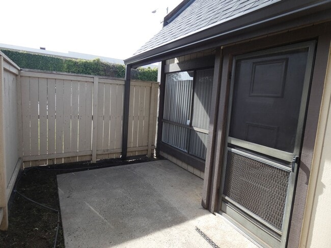 Photo - Townhouse in South Santa Maria with 1 car ...