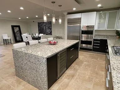 Photo - 5354 Lindley Ave