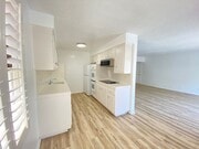 Kitchen - 529 California Ave